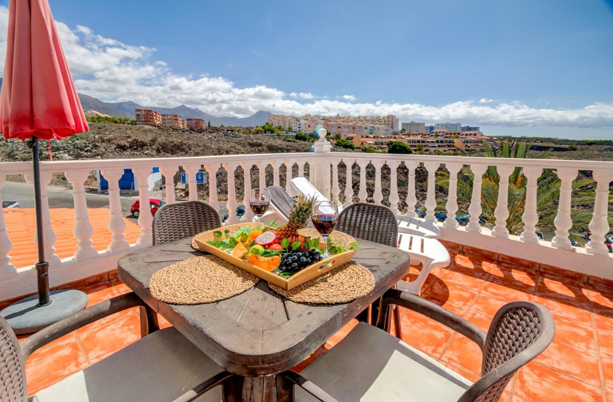 Relax Front Sea Apartment Callao Salvaje Exterior photo